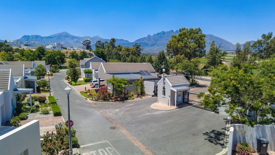 0 Bedroom Property for Sale in Berg En Dal Western Cape